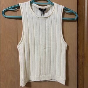 Dynamite Women's Cream Sleeveless Top